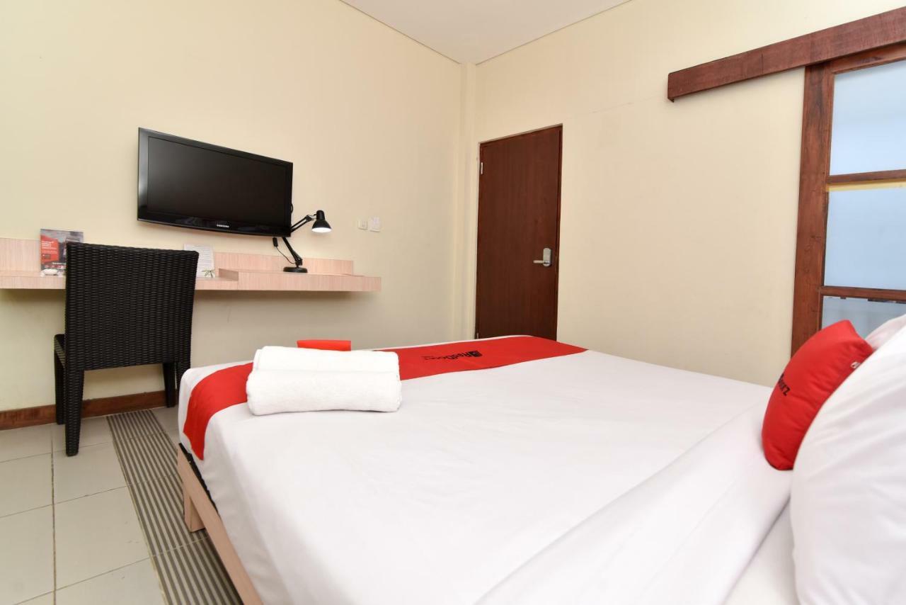 מלון קוטה לומבוק Reddoorz Near Legian Street מראה חיצוני תמונה